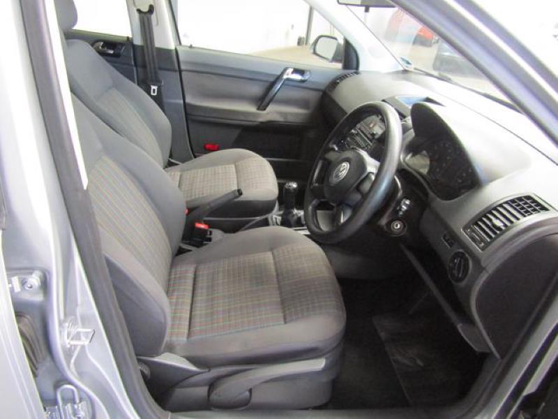 Volkswagen Polo • 2006 • 162,009 km 2