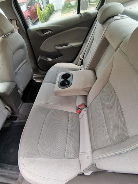 Chevrolet Cruze • 2017 • 12,100 km 2
