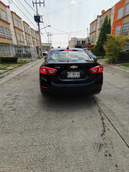 Chevrolet Cruze • 2017 • 12,100 km 8