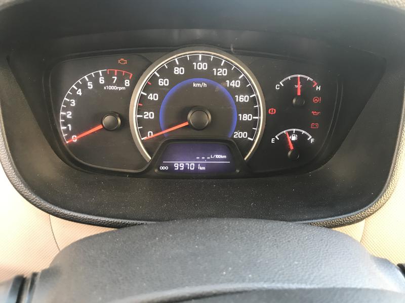 Hyundai i10 • 2015 • 99,701 km 6
