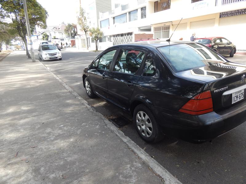 Peugeot 307 • 2007 • 170,000 km 4