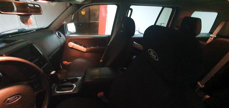 Ford Explorer • 2009 • 216,000 km 5