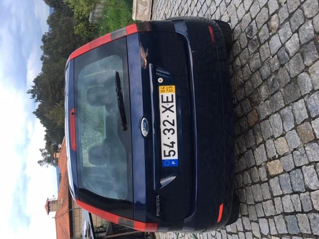 Ford Fiesta • 2004 • 156,250 km 2