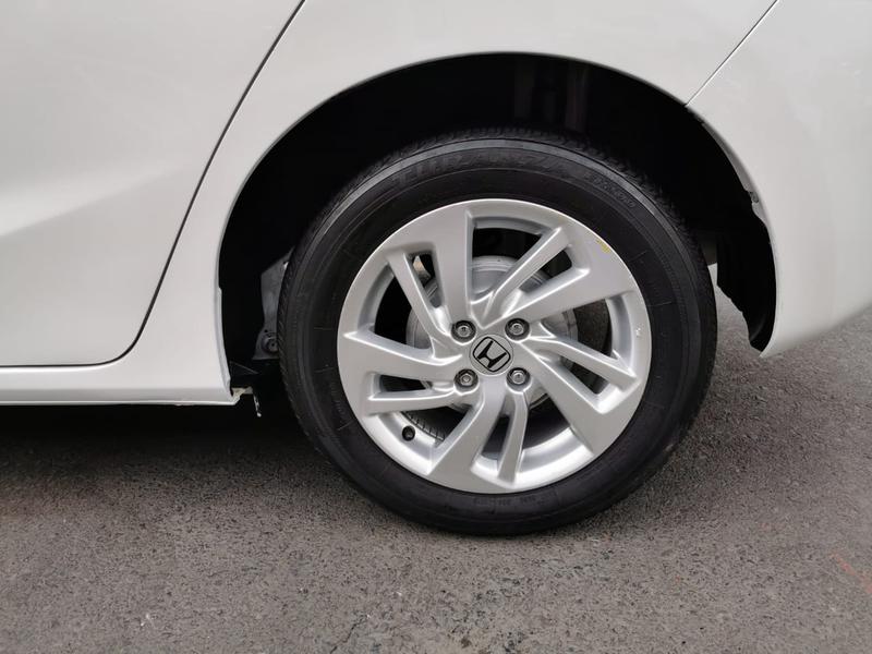 Honda FR-V • 2015 • 53,000 km 1