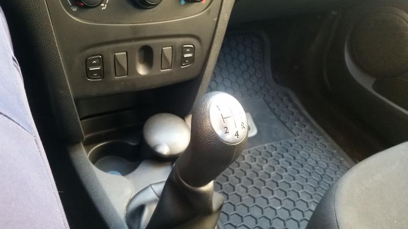 Dacia Logan • 2015 • 80 km 3