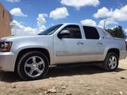 Chevrolet Avalanche • 2013 • 108,000 km 3