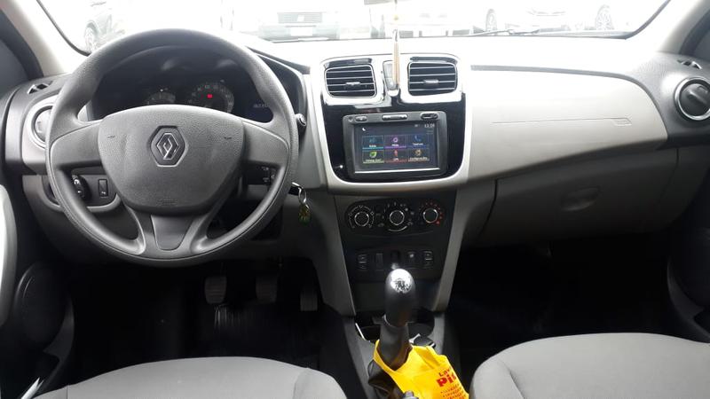 Renault Logan • 2018 • 36,000 km 3