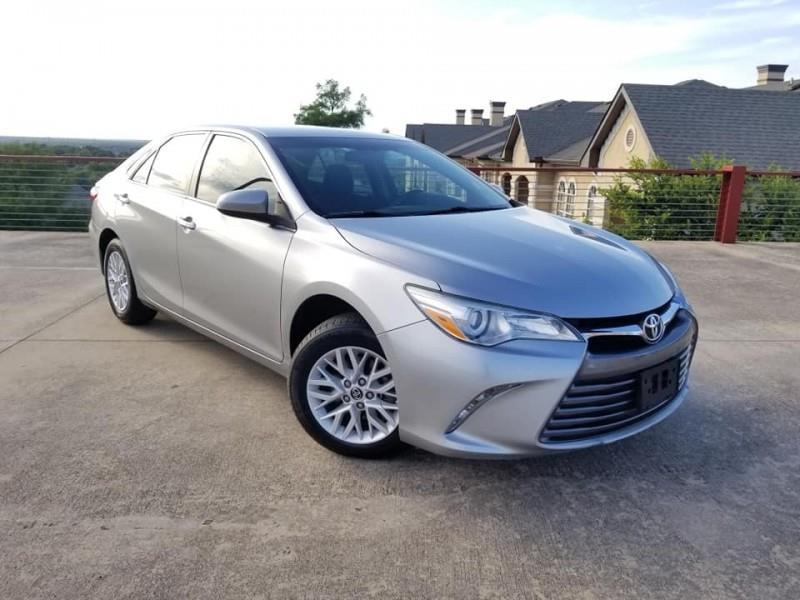 Toyota Camry • 2016 • 41,609 km 3