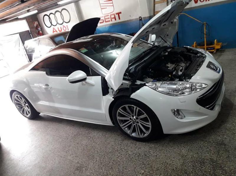 Peugeot RCZ • 2011 • 60,000 km 8