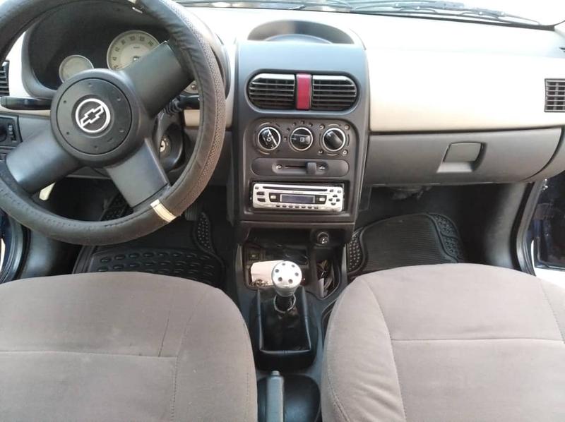 Chevrolet  • 2008 • 180,000 km 3