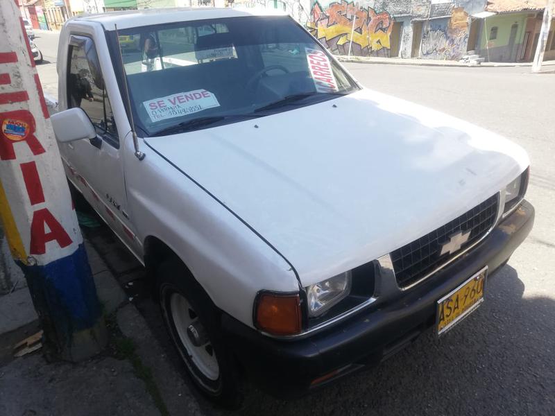 Chevrolet Luv • 1986 • 300,000 km 2