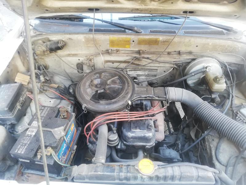 Chevrolet Luv • 1986 • 300,000 km 6