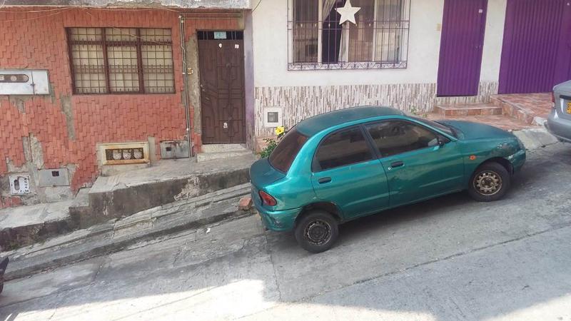 Mazda 121 • 1998 • 377,616 km 3