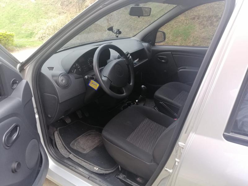 Renault Logan • 2012 • 130,340 km 2