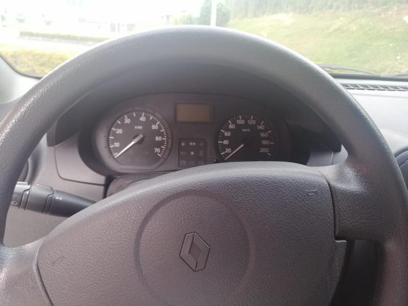 Renault Logan • 2012 • 130,340 km 1