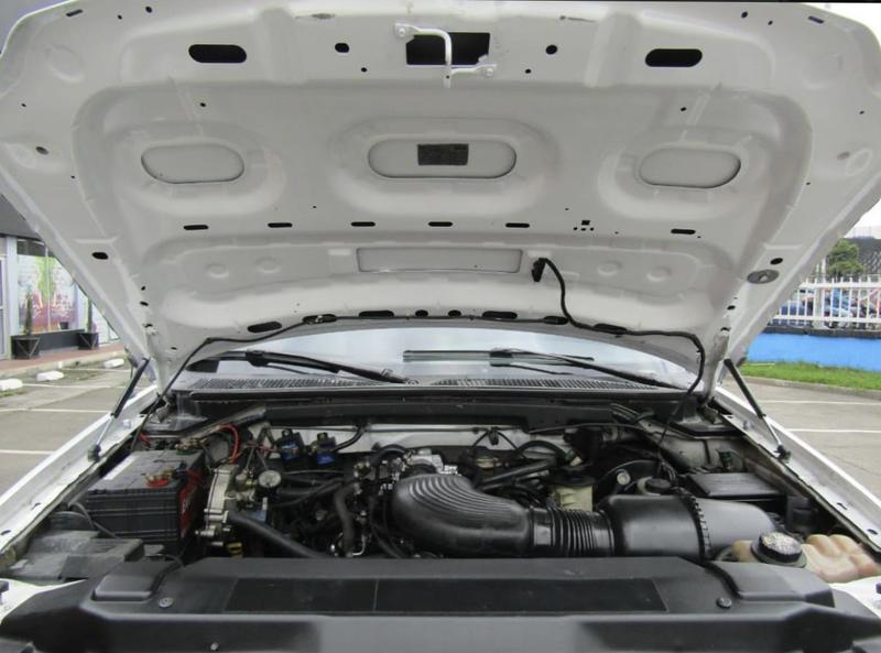 Ford F-150 • 1997 • 235,237 km 7