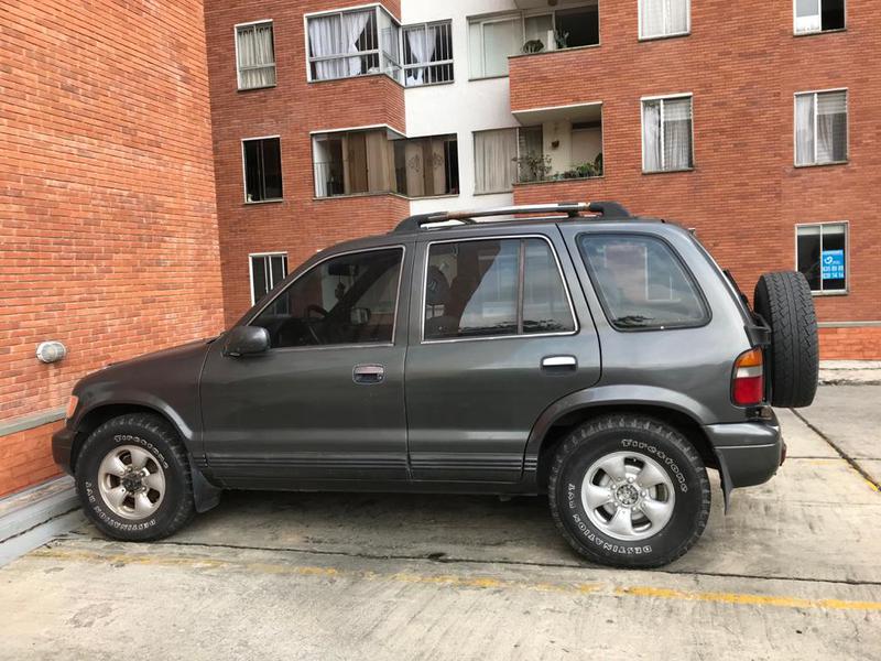 Kia Sportage • 1994 • 186,000 km 3