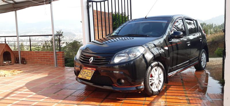 Renault 12 • 2012 • 94,000 km 2