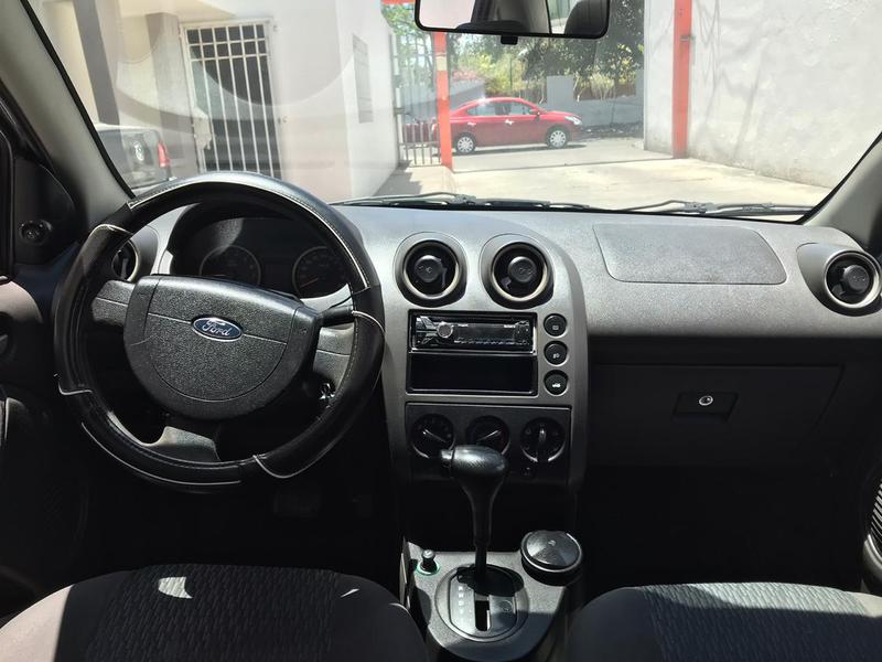 Ford Fiesta • 2007 • 166,000 km 3