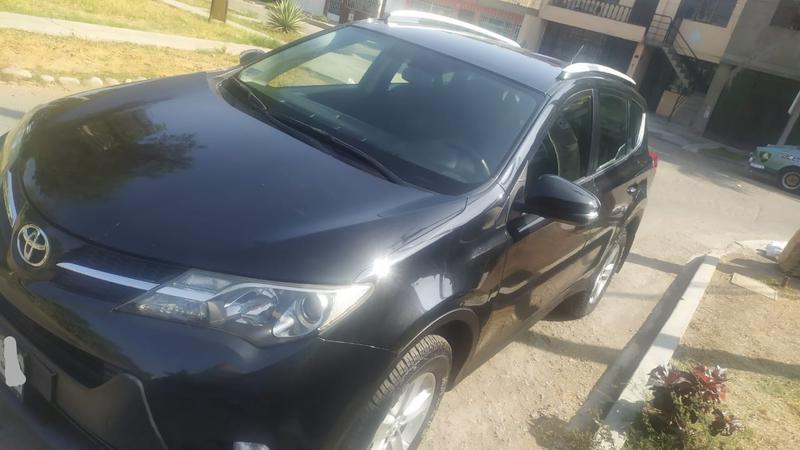 Toyota RAV4 • 2014 • 46,000 km 10