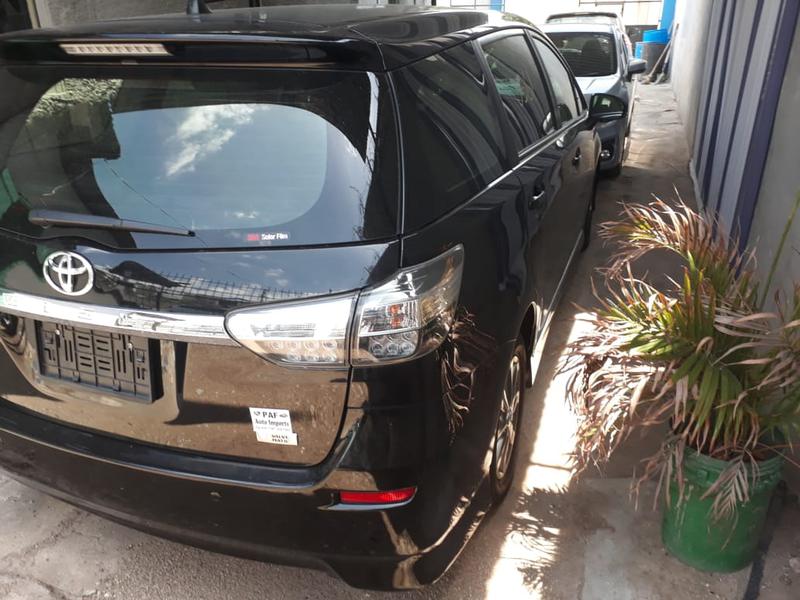 Toyota 4 Runner Limited • 2014 • 43,486 km 1