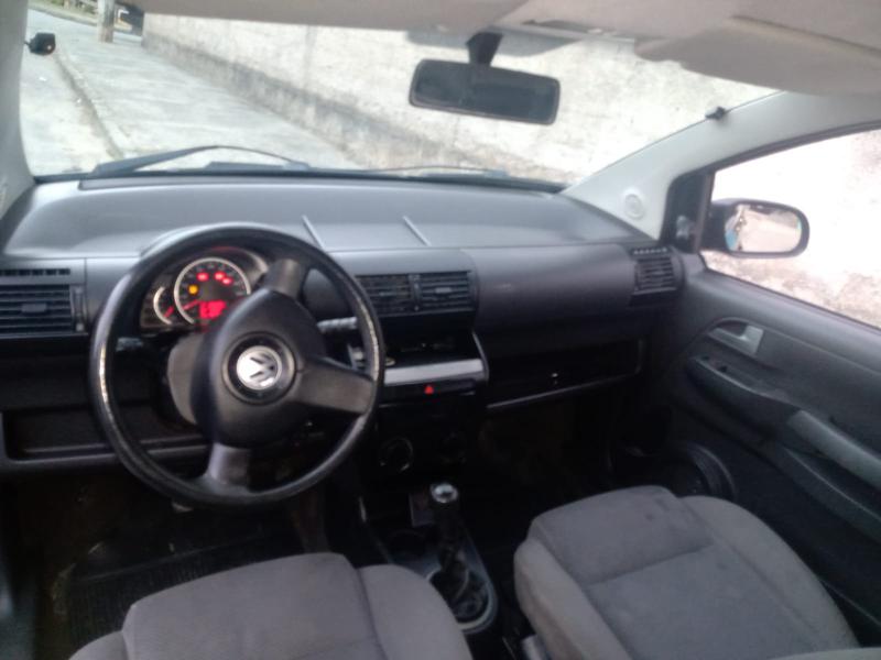 Volkswagen Fox • 2010 • 184 km 4