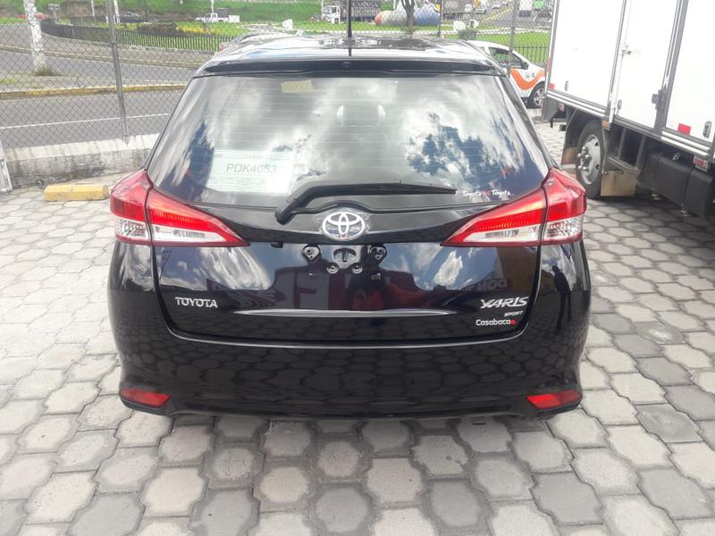 Toyota Yaris • 2020 • 17,400 km 7