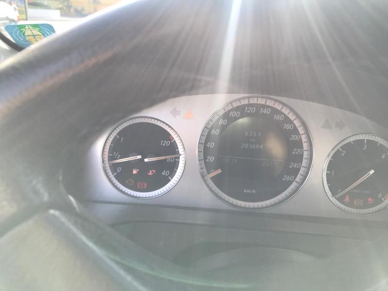 Mercedes-Benz 200 D • 2008 • 228 km 3
