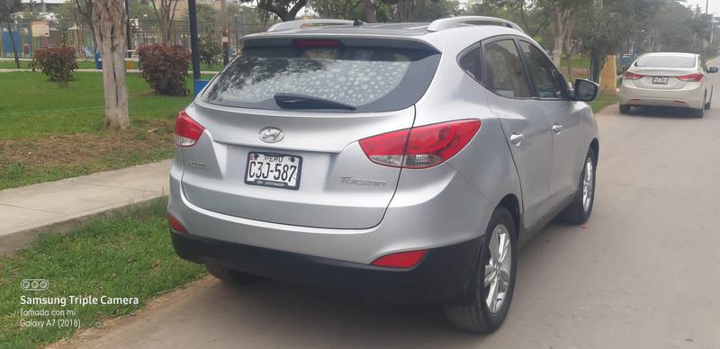 Hyundai Tucson • 2012 • 80,000 km 1