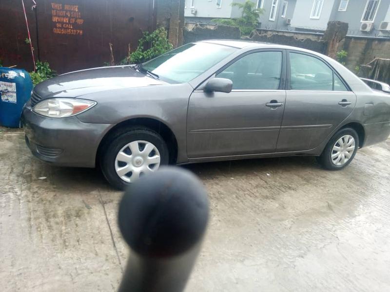 Toyota Camry • 2004 • 750 km 2