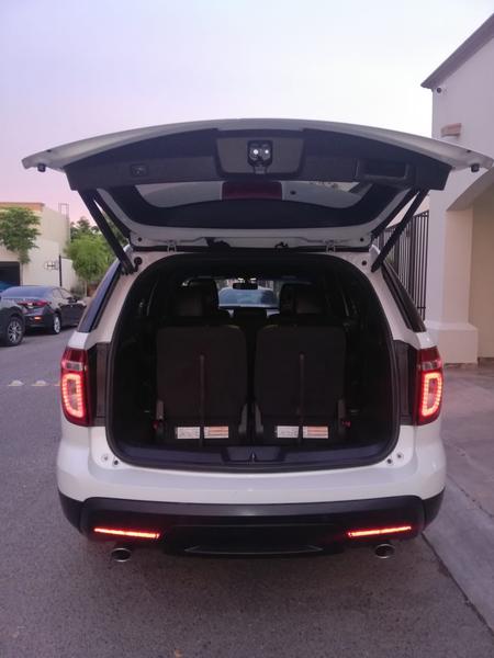 Ford Explorer • 2014 • 1 km 1