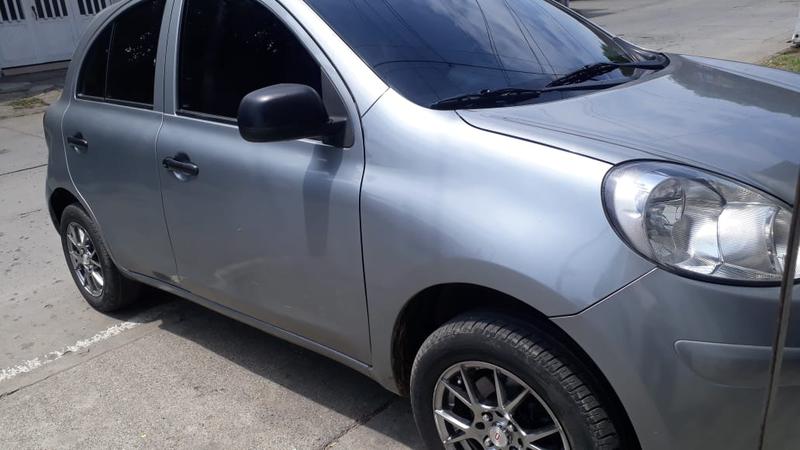 Nissan March • 2015 • 65,000 km 3