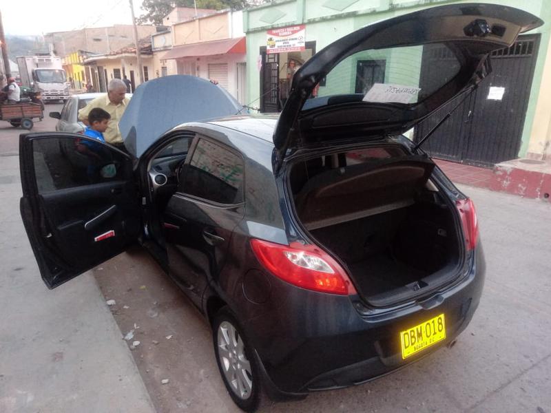 Mazda 2 • 2009 • 83,000 km 6