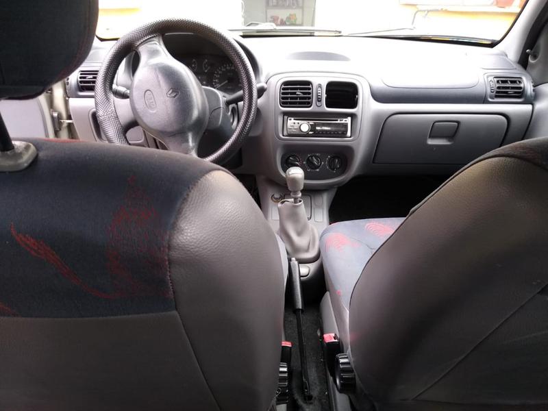 Renault Symbol • 2002 • 162,000 km 6