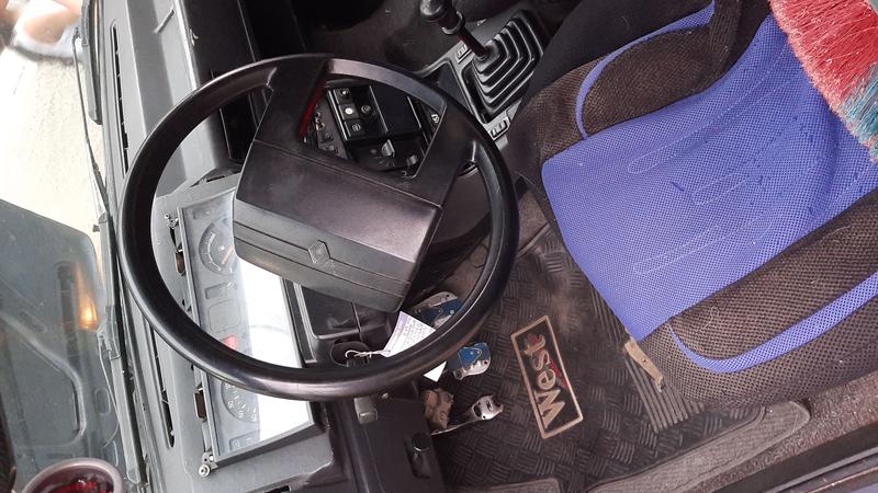 Renault 10 • 1995 • 123,456 km 6