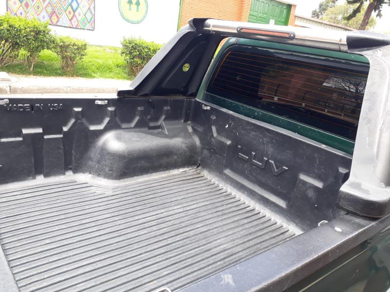 Chevrolet Luv • 2005 • 206,000 km 6