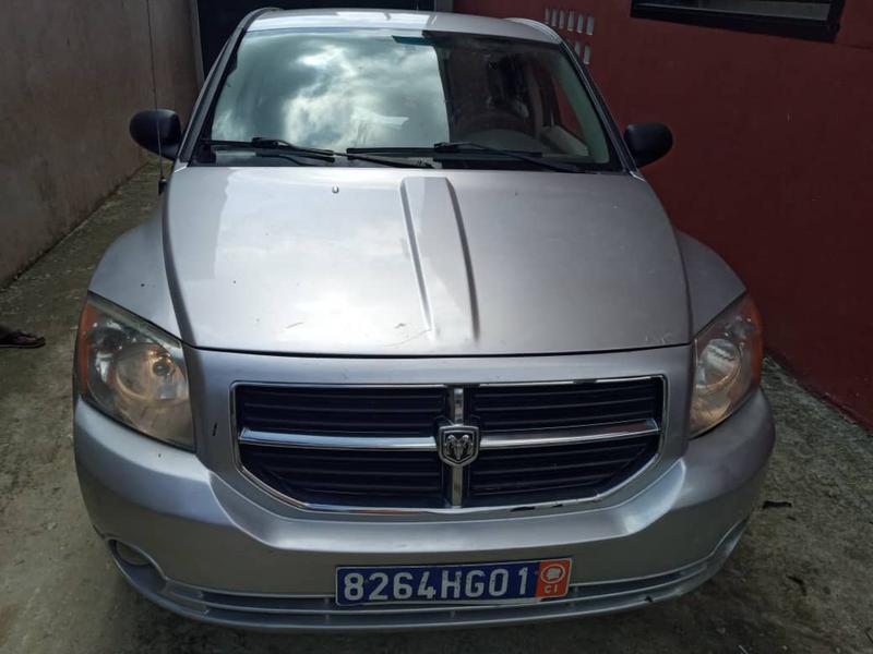 Dodge Caliber • 2008 • 138,000 km 1