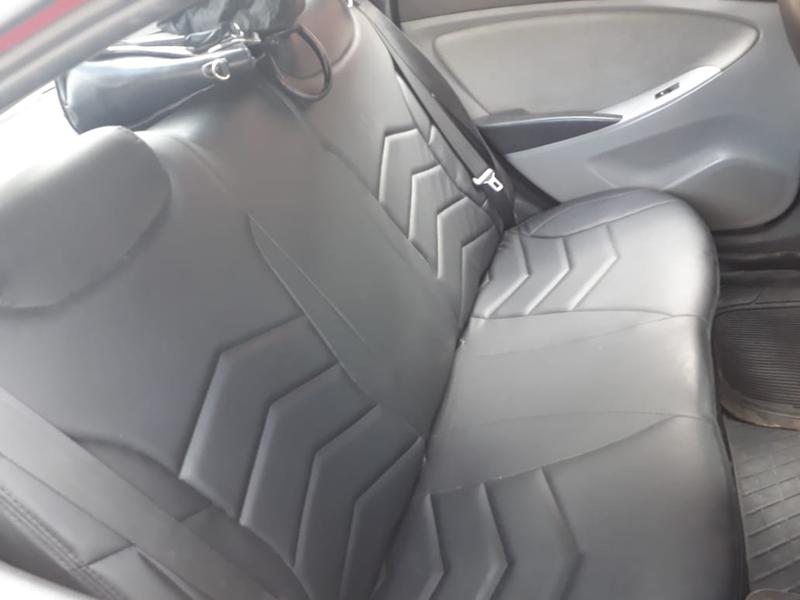 Hyundai Accent • 2014 • 130,000 km 5