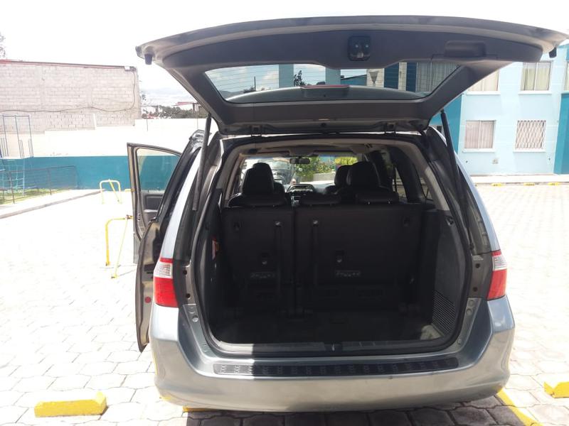 Honda Pilot • 2005 • 277,000 km 11