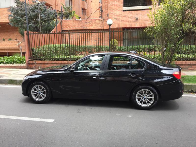 BMW i3 • 2013 • 43,500 km 1