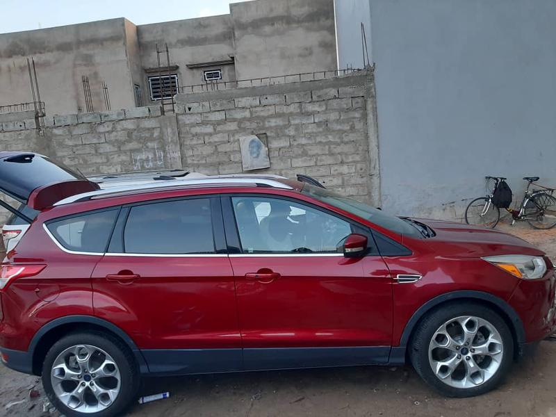 Ford Escape • 2014 • 115,000 km 5