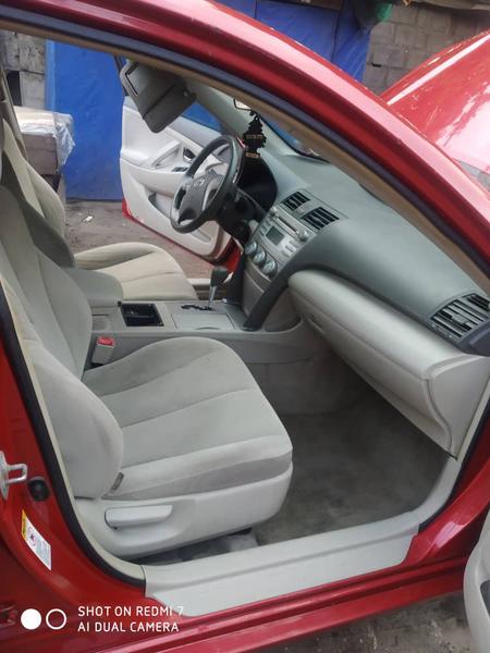 Toyota Camry • 2008 • 240 km 2