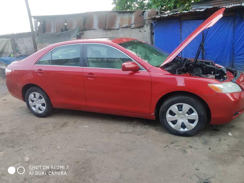 Toyota Camry • 2008 • 240 km 1