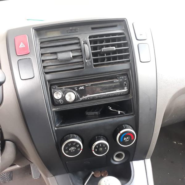 Hyundai Tucson • 2009 • 290,000 km 2