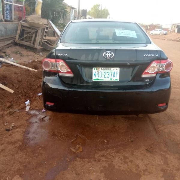 Toyota  • 2012 • 162,000 km 4