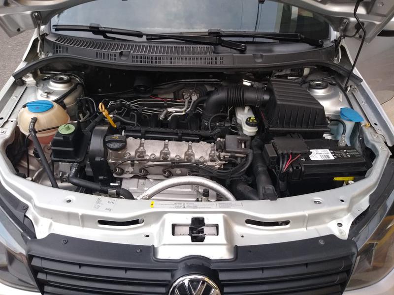 Volkswagen Gol • 2017 • 45,800 km 4