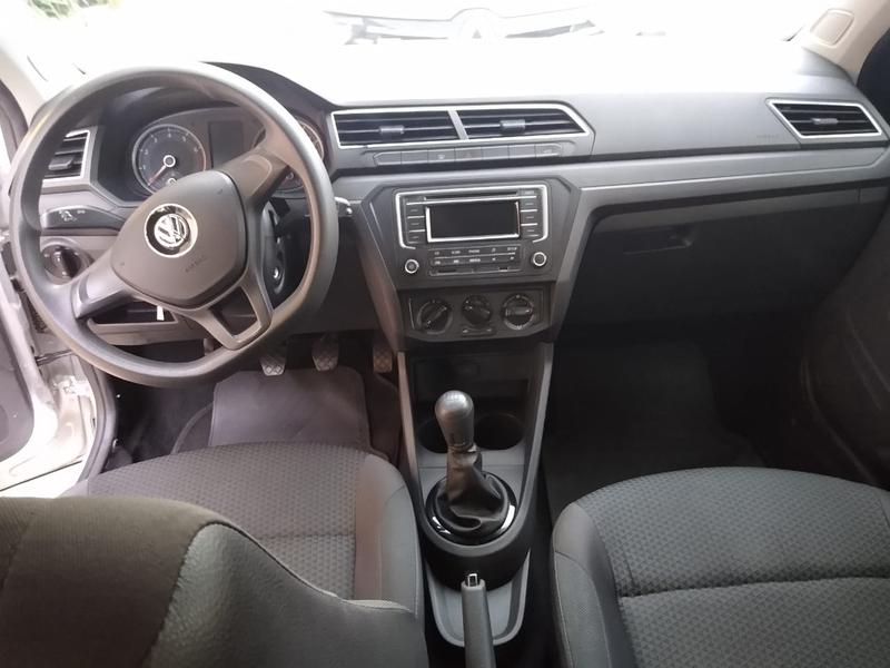 Volkswagen Gol • 2017 • 45,800 km 5