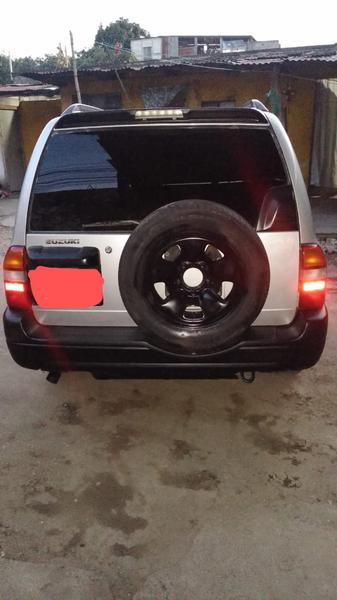 Suzuki  • 2002 • 192,000 km 2