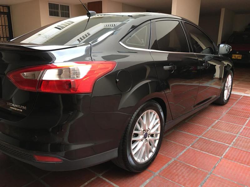 Ford Focus • 2014 • 53,000 km 14