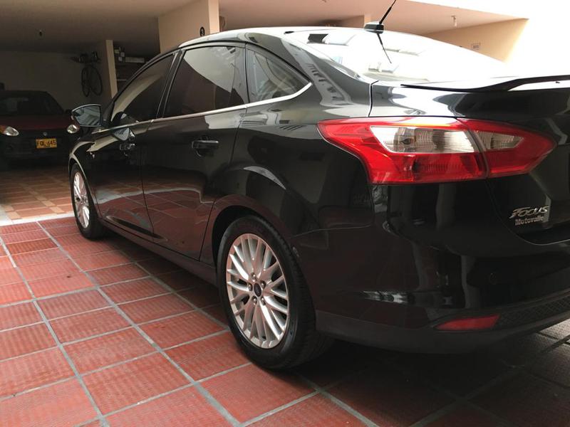 Ford Focus • 2014 • 53,000 km 8